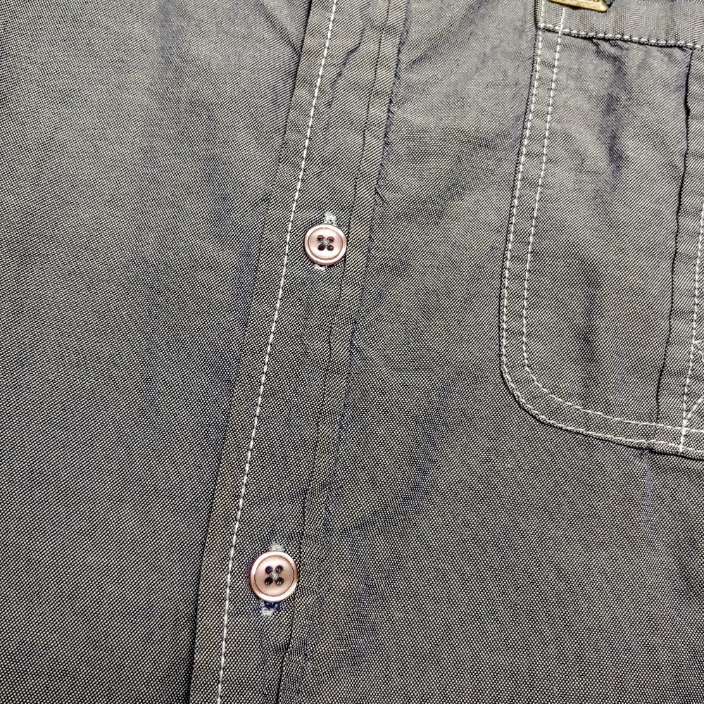Guess chambray button down - Picture 2 of 5